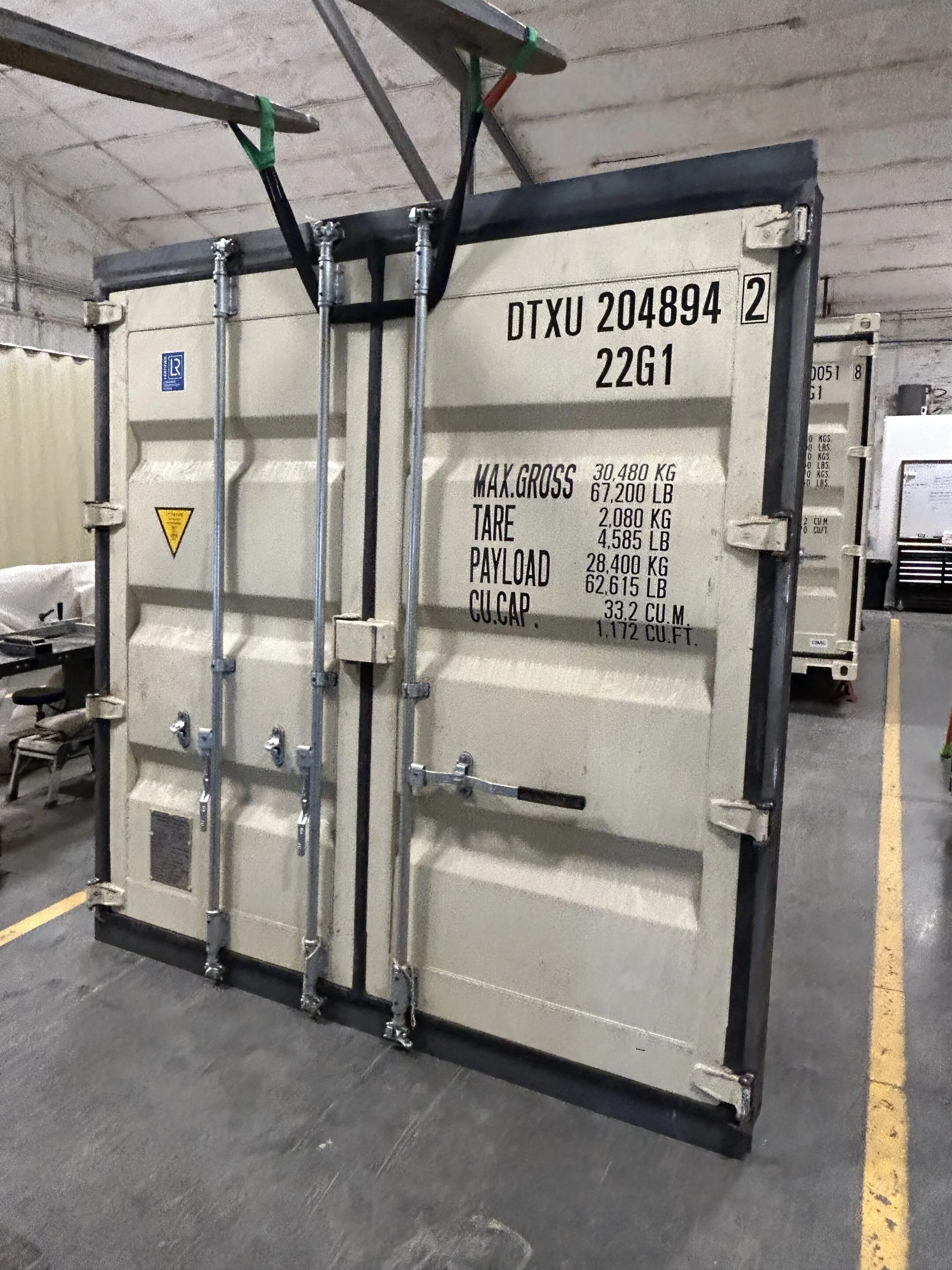 Custom container configuration by Hercules Containers