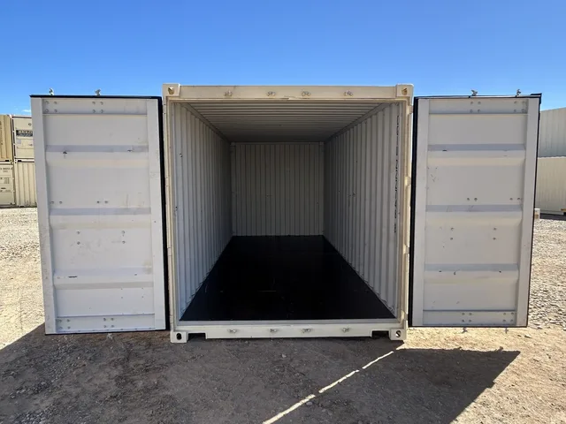 Standard 20-foot steel storage container at Hercules yard in Durango